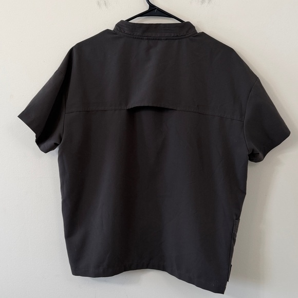 FIGS Ahsoka Wrap Scrub Top Limited Edition Star Wars Collection Size Medium - Picture 10 of 12